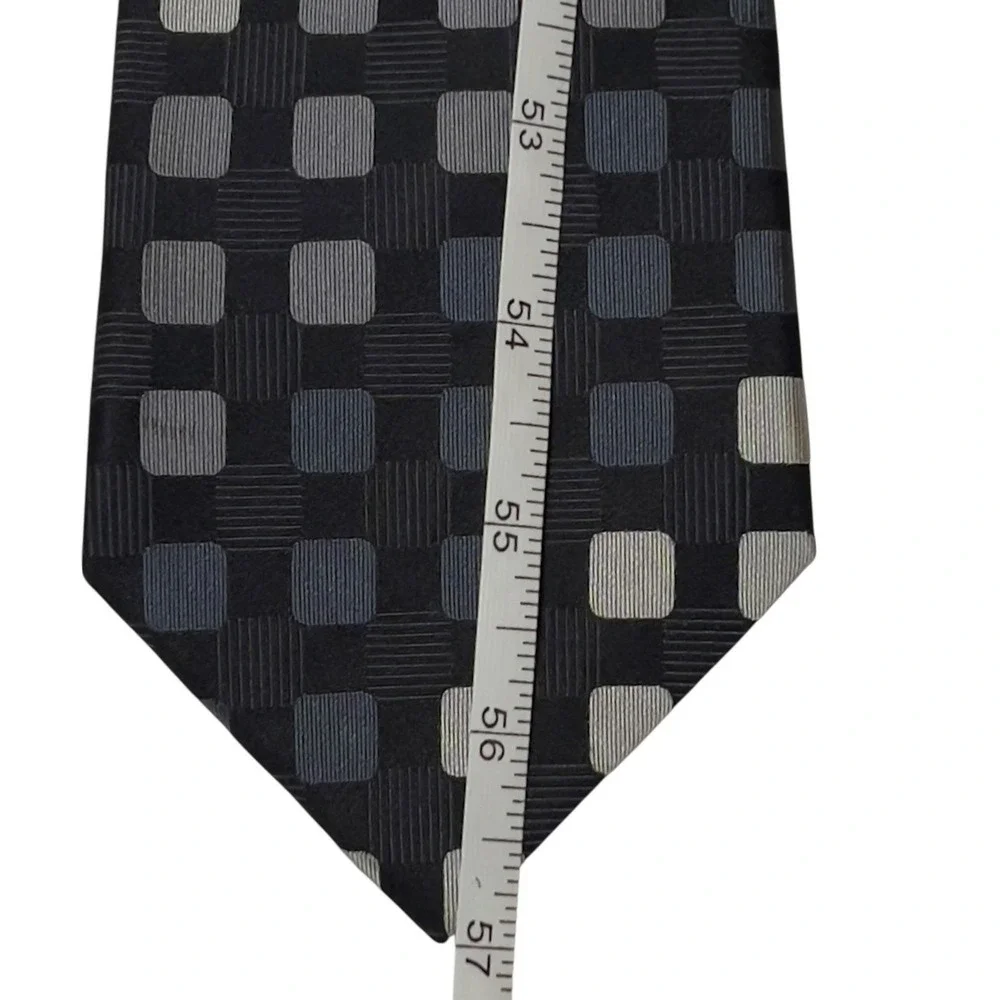 Sean John Necktie Black Gray Shadow Geometric Grid Pattern‎ 100% Silk Designer